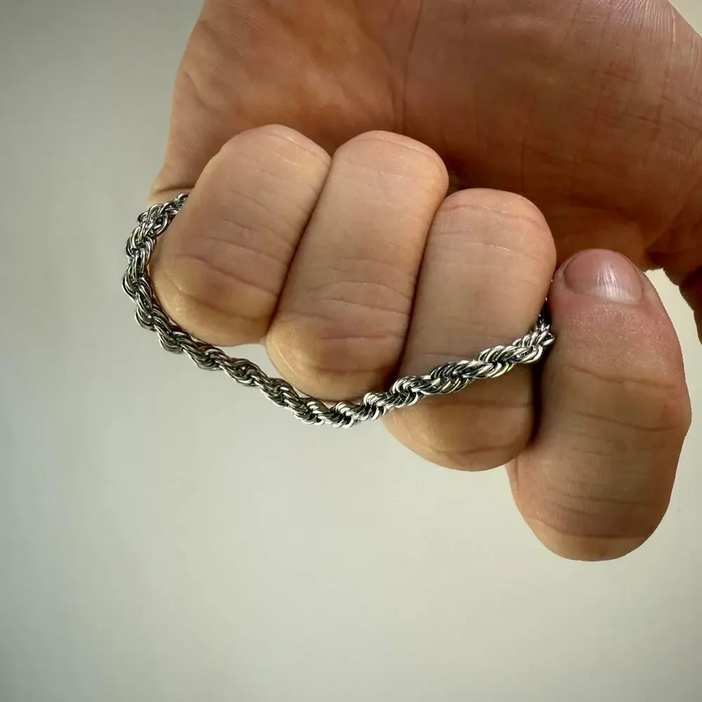 Y2K Silver Rope Chain Bracelet Minimalist Jewelry Unisex Dainty Modern Accessory